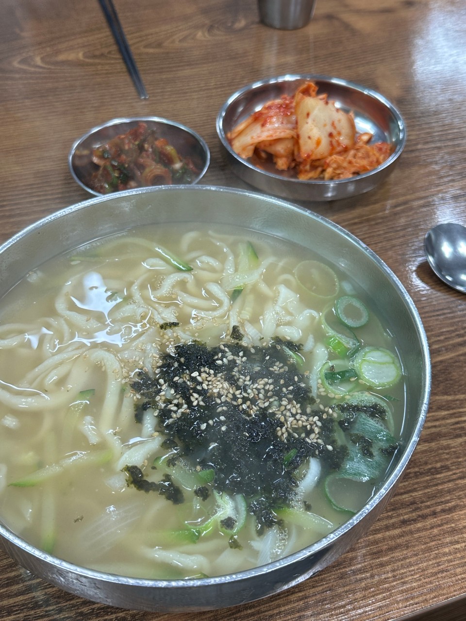 광명홍두깨칼국수