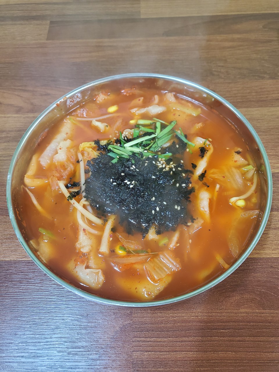 철이네손수제비랑칼국수