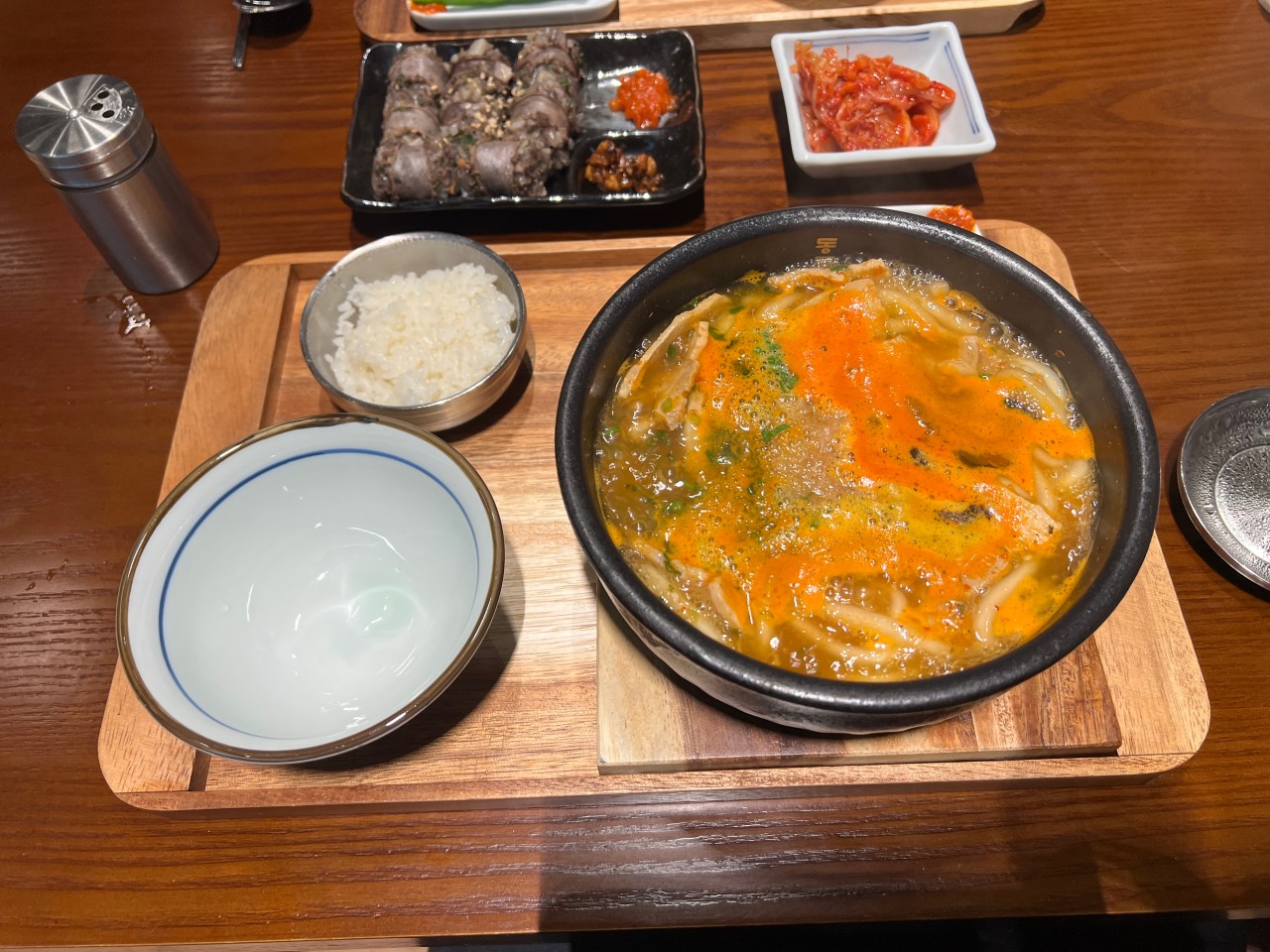 동동국밥 가산디지털단지역점