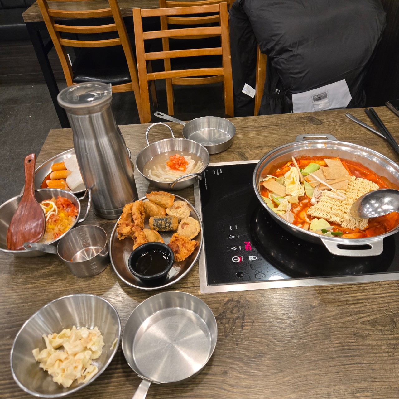 마뇨떡볶이 NC신구로점