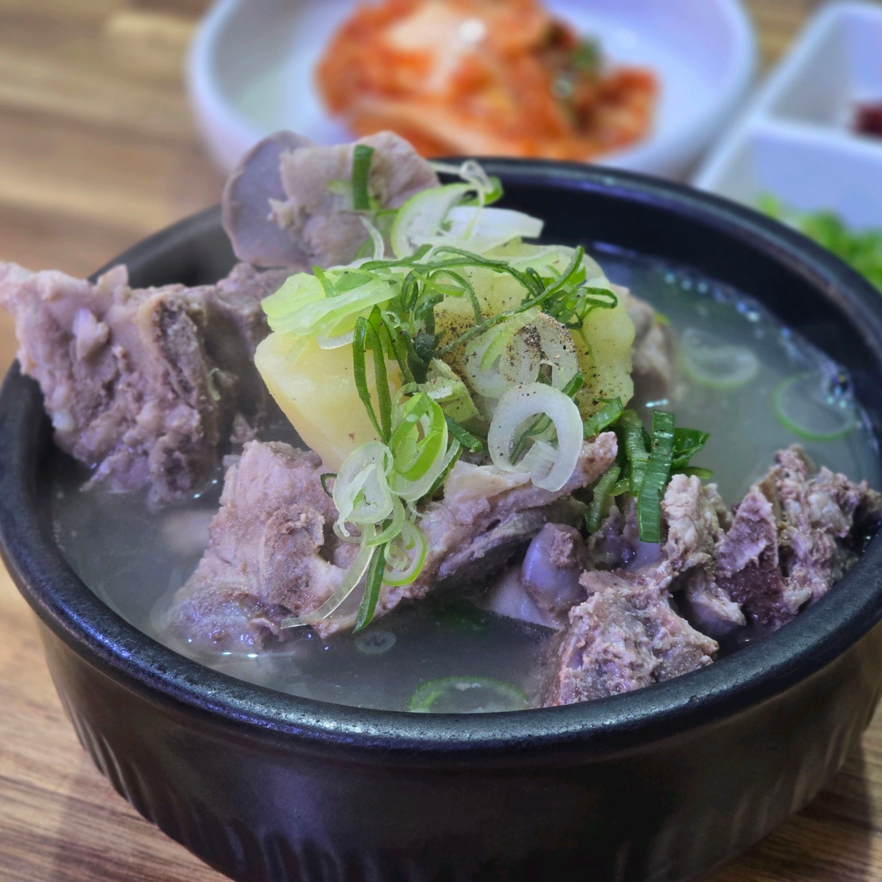 명동감자탕