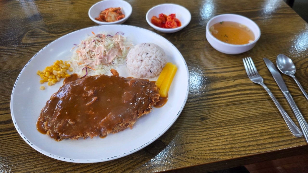 백만불돈까스&냉면