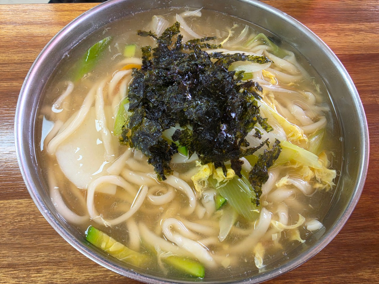 큰집멸치국수 오산원동점